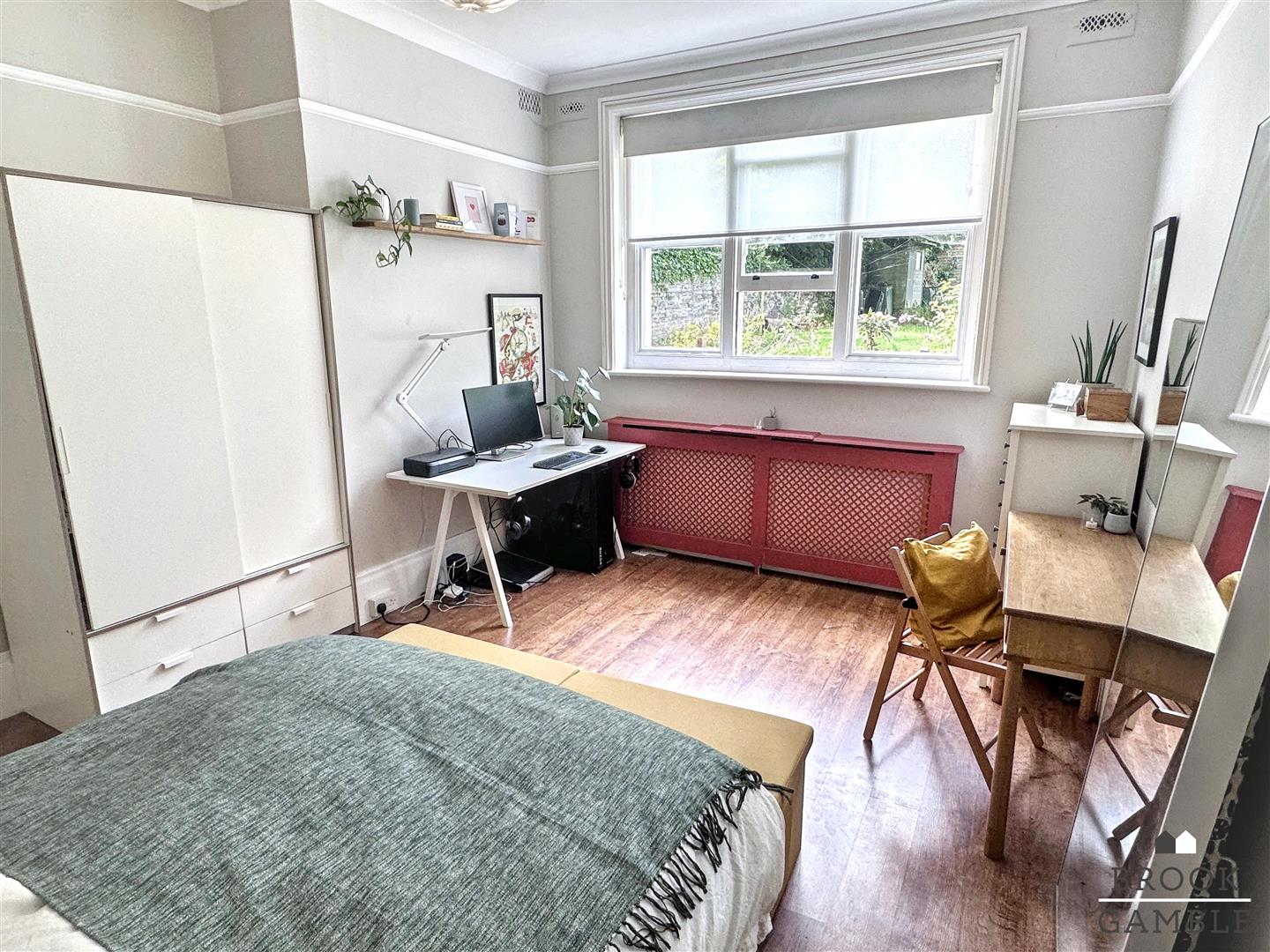 2 Bedroom Apartment. 9 Upper Avenue in Eastbourne,  9